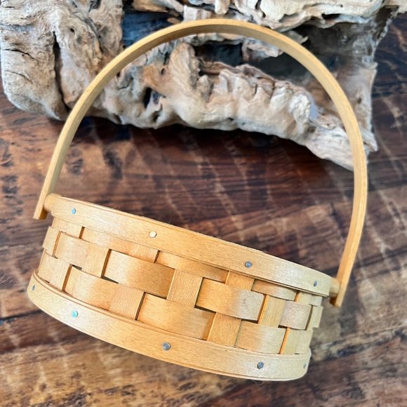 Longaberger Other - Longaberger Mini Pie Basket With Handle